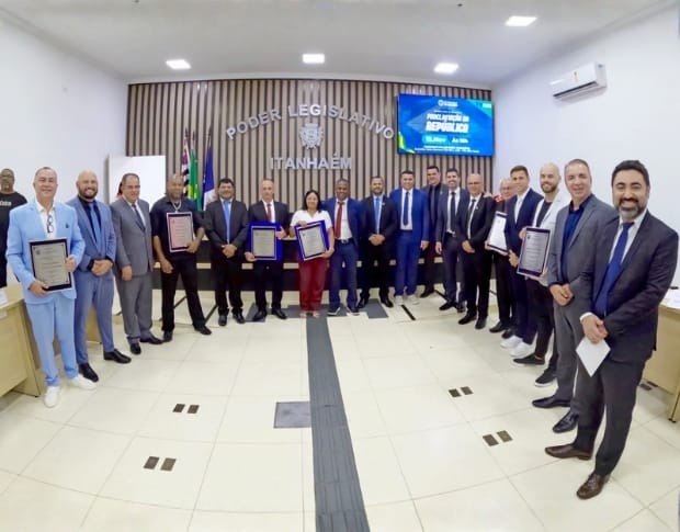 Sessão Solene da Proclamação da República celebra homenageados com entrega de Títulos de Cidadão Itanhaense