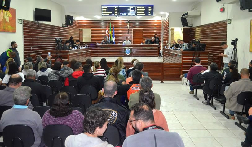 Imagem da notícia: Legislativo aprova remanejamento no orçamento da Prefeitura