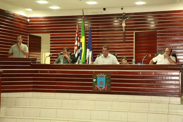 Imagem da notícia: Sessão Extraordinária da Câmara de Vereadores de Itanhaém, votam importantes projetos para beneficiar servidores públicos