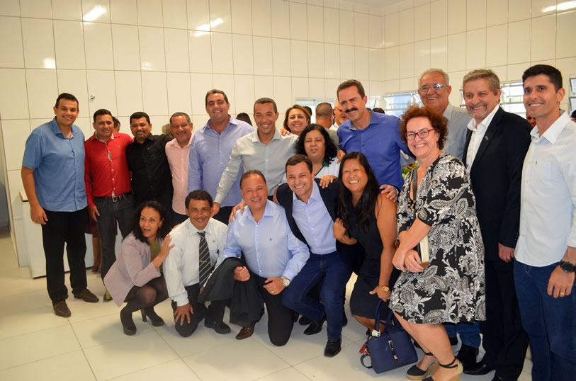 Imagem da notícia: Vereadores participam da inauguração do Novo Banco de Alimentos 