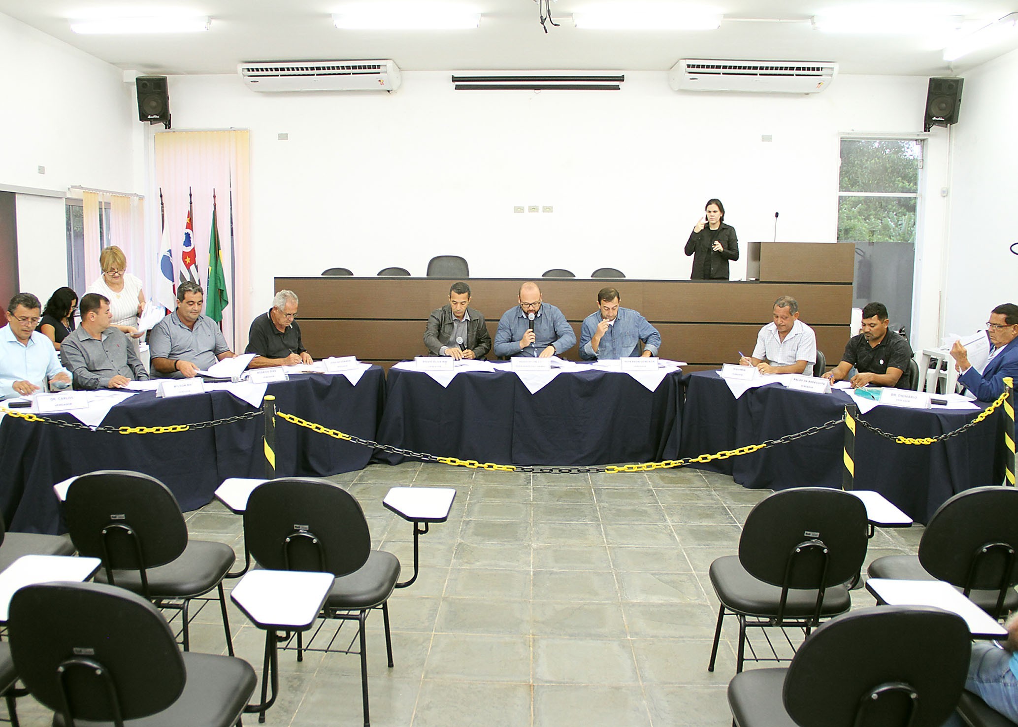 Imagem da notícia: Vereador Diomário quer espaço na Radio Bandeirantes para a divulgação de Itanhaém
