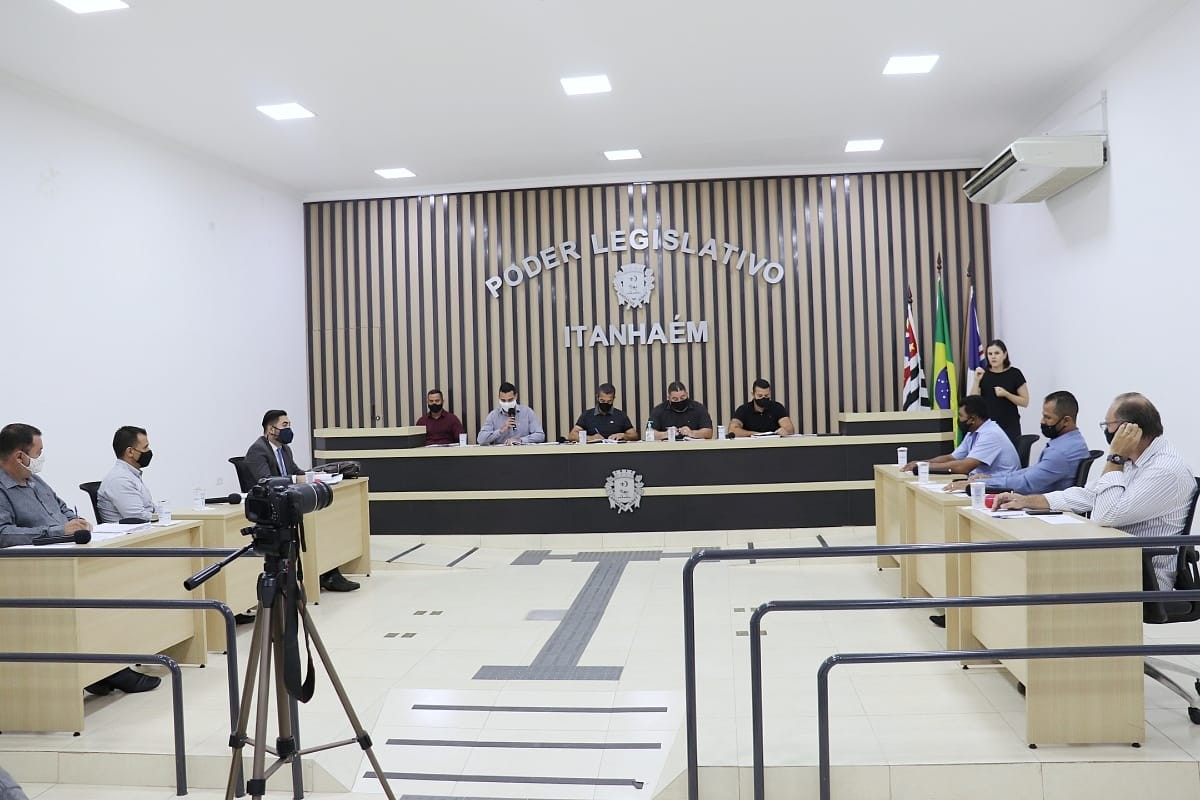 Imagem da notícia: Vereadores aprovam Projeto de Lei que autoriza abertura de crédito adicional suplementar para enfrentamento da Covid 19