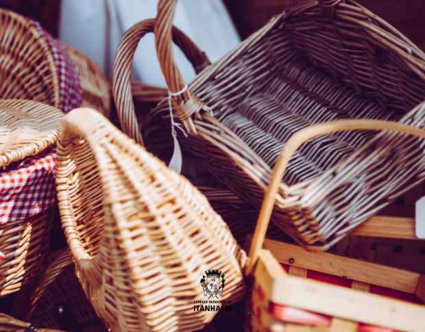 Imagem da notícia: Trabalha com artesanato? Itanhaém está com inscrições abertas para novos expositores