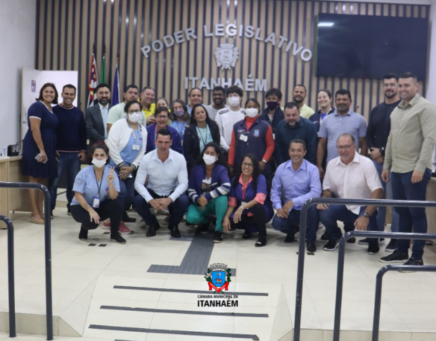 Imagem da notícia: Aprovado projeto de lei que concede reajuste salarial a agentes de saúde 