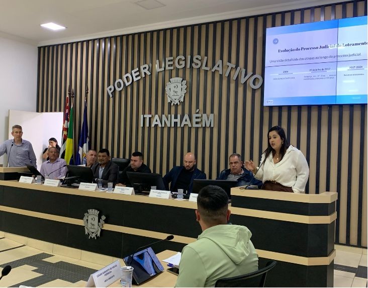 Imagem da notícia: Audiência Pública sobre o Loteamento Parque Vergara reúne grande público e autoridades na Câmara Municipal