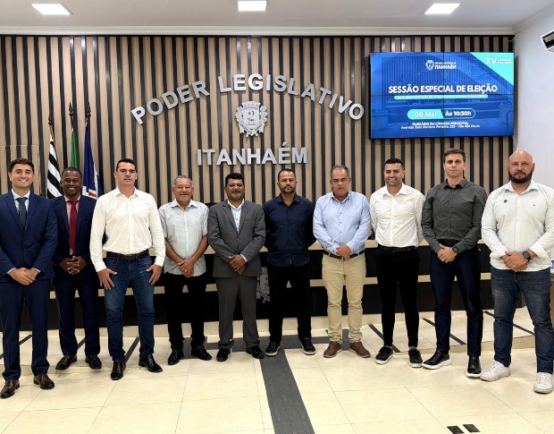 Imagem principal da notícia Câmara de Itanhaém realiza posse de vereador e define nova composição da Mesa Diretora